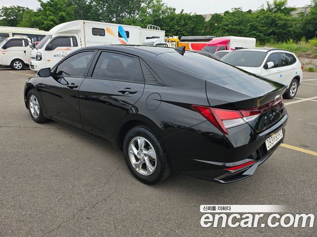 Hyundai AVANTE 2021 — photo 4