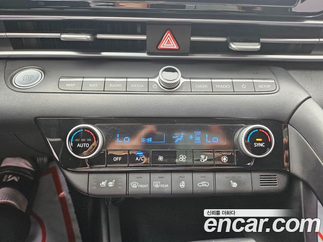 Hyundai AVANTE 2021 — photo 11