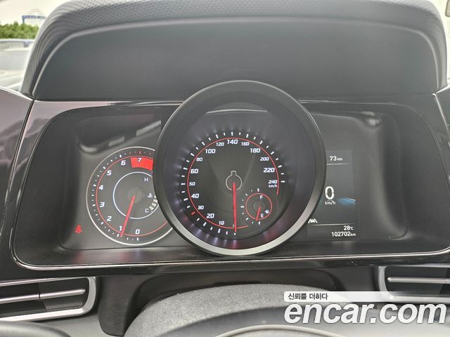 Hyundai AVANTE 2021 — photo 14