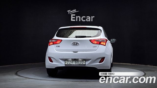 Hyundai i30 2014 — photo 4