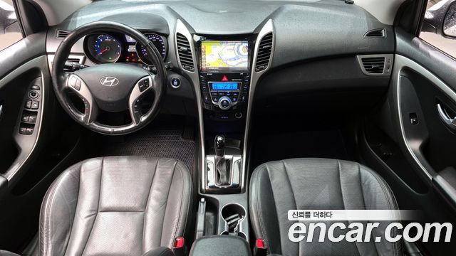 Hyundai i30 2014 — photo 7