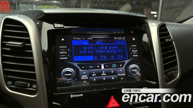 Hyundai i30 2014 — photo 16