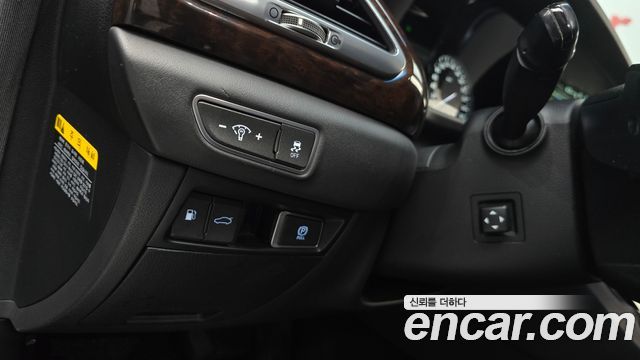 Genesis EQ900 2016 — photo 16