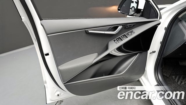 Kia Niro 2026 — photo 14