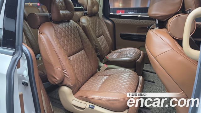 Kia Canival 2020 — photo 18