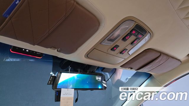 Kia Canival 2020 — photo 30