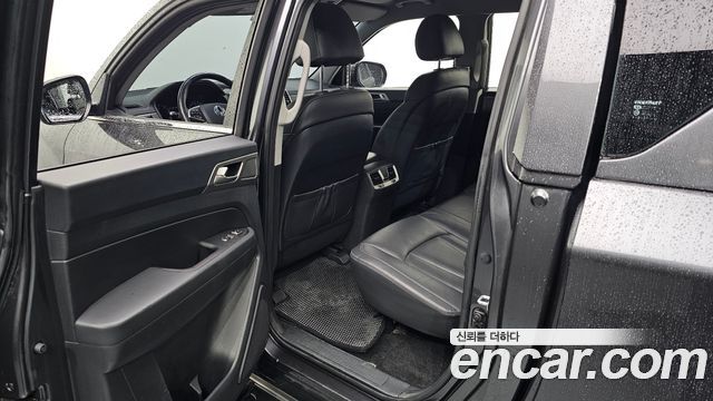 KG Mobility Rexton 2018 — photo 11