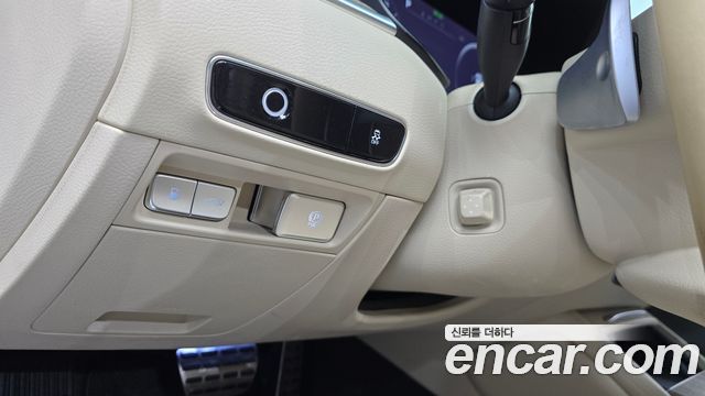 Kia K9 2023 — photo 28
