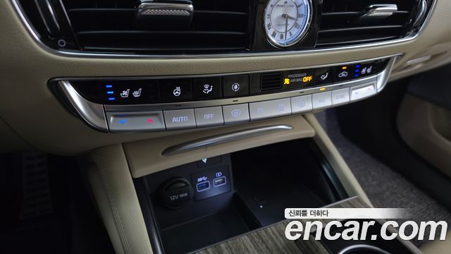 Kia K9 2023 — photo 31