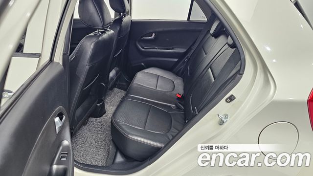 Kia morning 2012 — photo 17