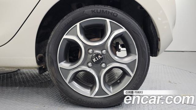 Kia morning 2012 — photo 7