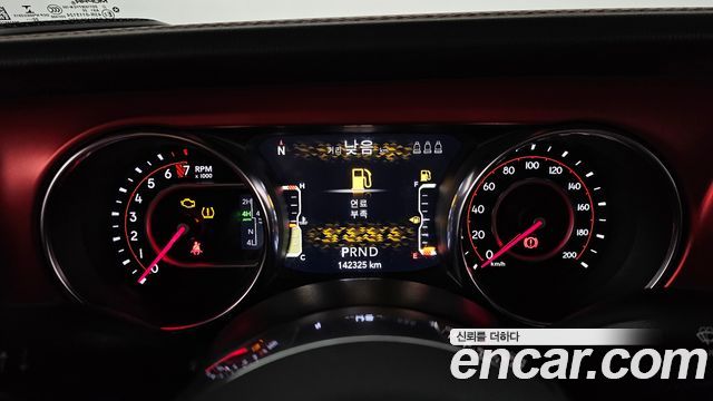 Jeep Gladiator 2021 — photo 8