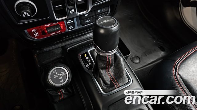 Jeep Gladiator 2021 — photo 9