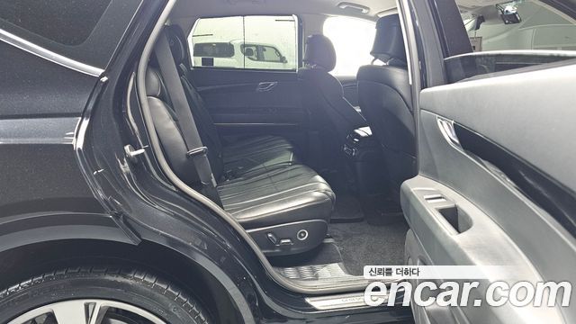 Genesis GV80 2020 — photo 17