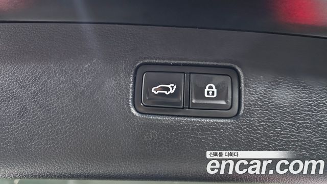 Genesis GV80 2020 — photo 23