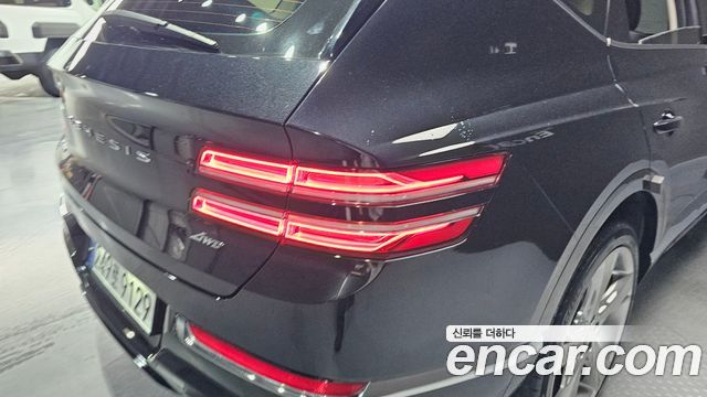 Genesis GV80 2020 — photo 9