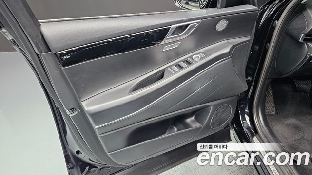 Genesis GV80 2020 — photo 14