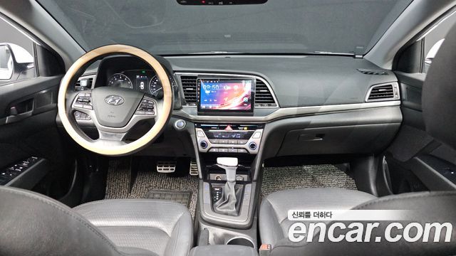Hyundai AVANTE 2016 — photo 7
