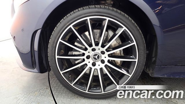 Mercedes-Benz CLS-Class 2019 — photo 5