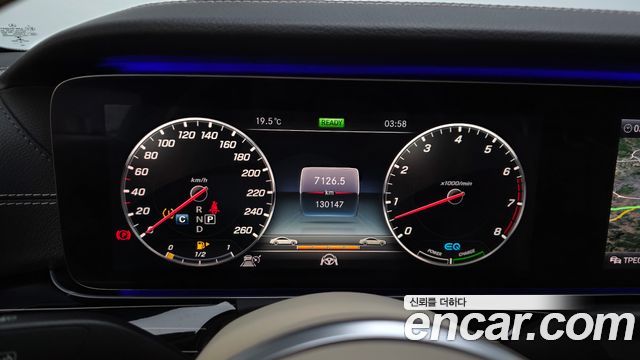 Mercedes-Benz CLS-Class 2019 — photo 11