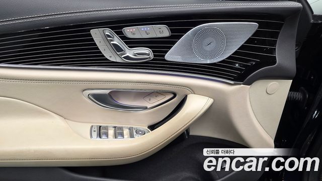 Mercedes-Benz CLS-Class 2019 — photo 26