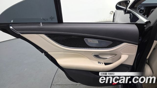Mercedes-Benz CLS-Class 2019 — photo 15