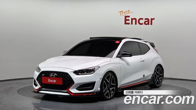 Hyundai Veloster 2023 — photo 1