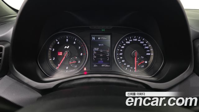Hyundai Veloster 2023 — photo 11