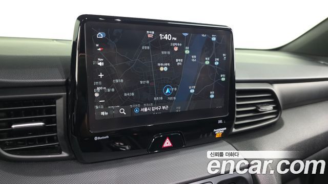 Hyundai Veloster 2023 — photo 20