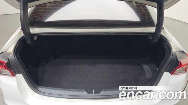 Kia K5 2020 — photo 20