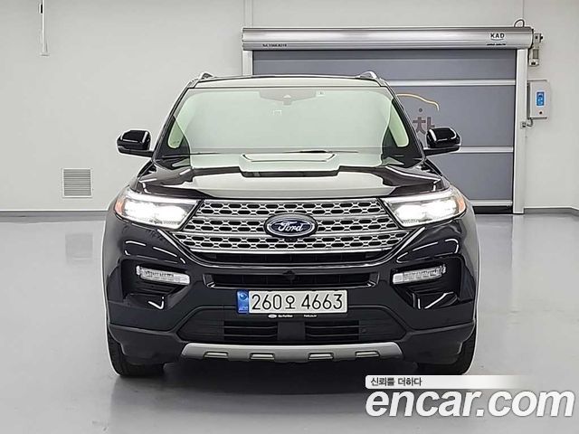 Ford Explorer 2022 — photo 2