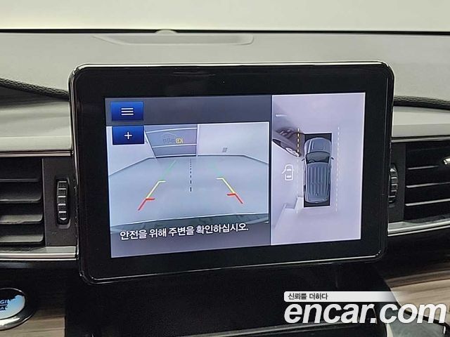 Ford Explorer 2022 — photo 16