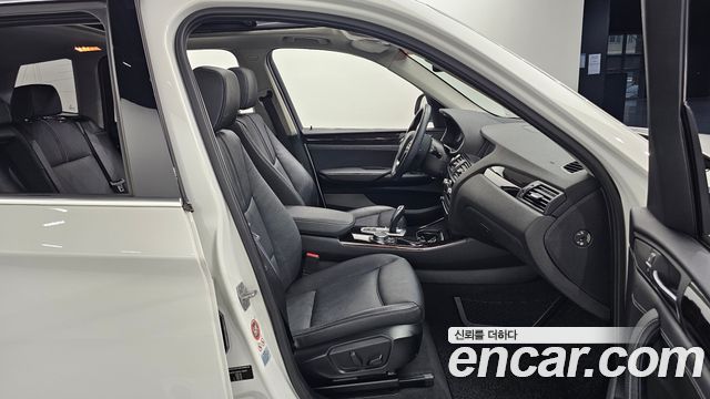 BMW X3 2015 — photo 17