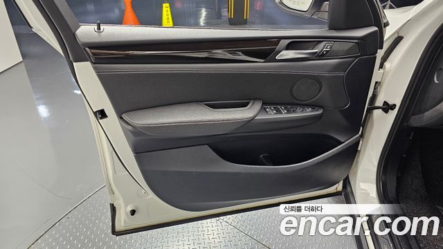 BMW X3 2015 — photo 14