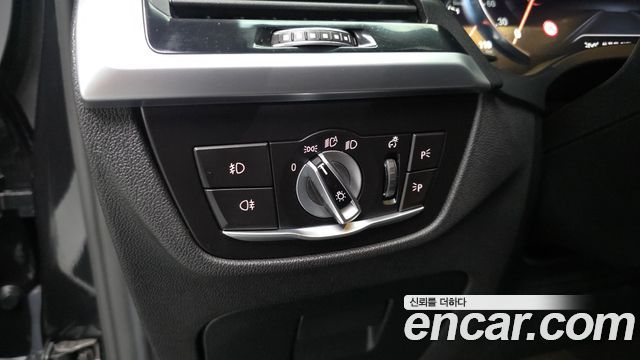 BMW X3 2018 — photo 28