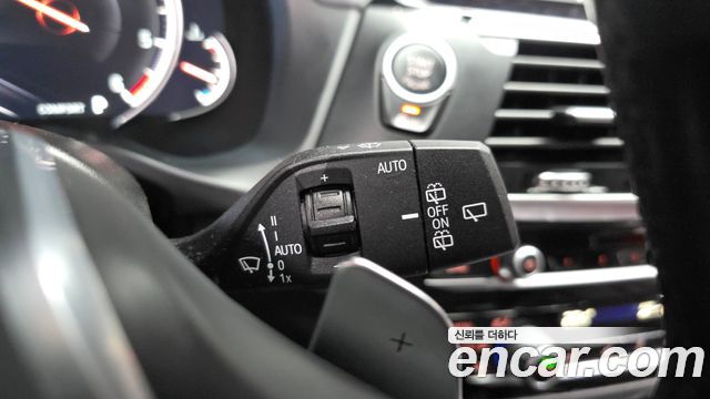 BMW X3 2018 — photo 29