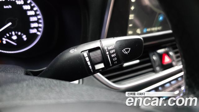 Hyundai Grandeur 2019 — photo 28