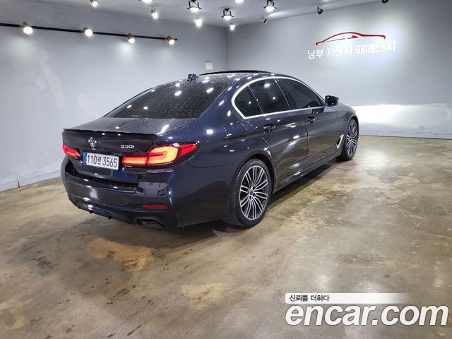 BMW 5-Series 2019 — photo 4