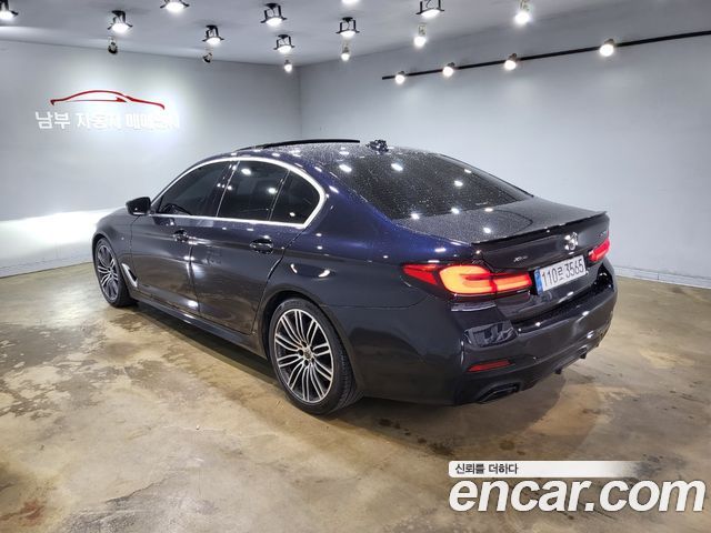 BMW 5-Series 2019 — photo 6