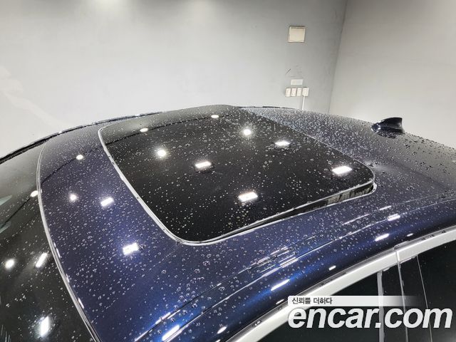 BMW 5-Series 2019 — photo 14