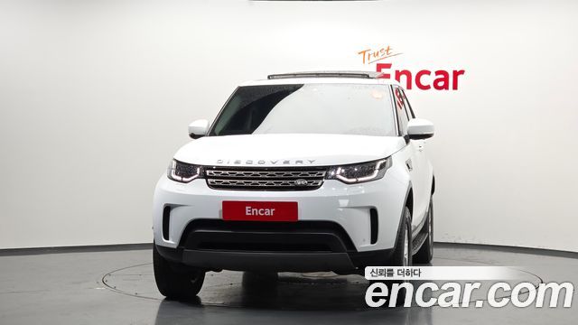 Land Rover Discovery 2019 — photo 3