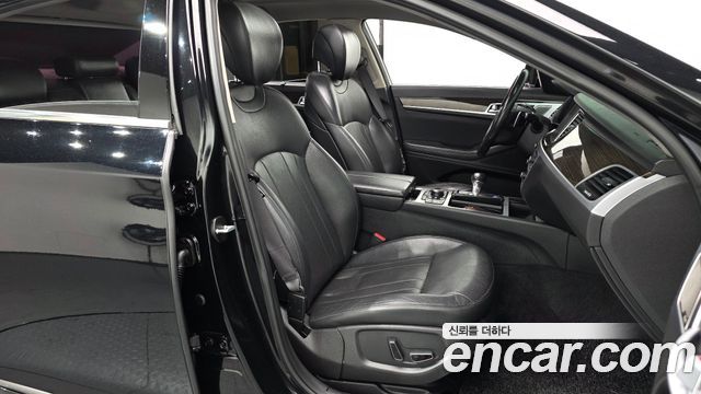 Genesis G80 2017 — photo 11