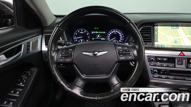 Genesis G80 2017 — photo 13
