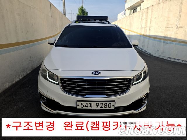 Kia Canival 2017 — photo 1
