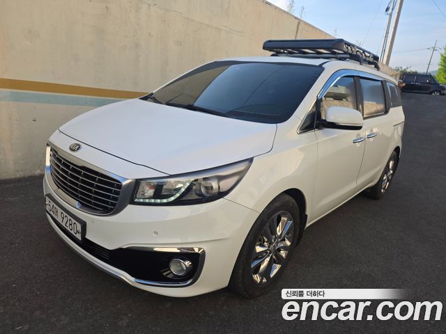 Kia Canival 2017 — photo 2