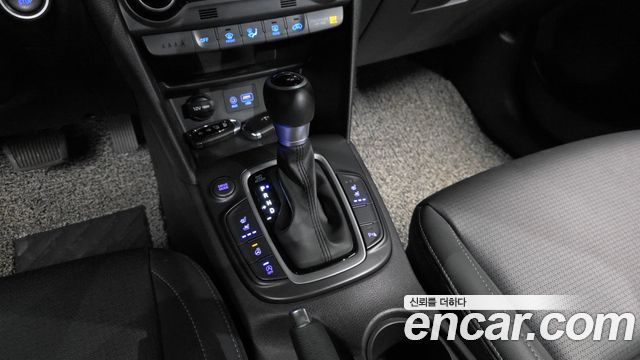 Hyundai Kona 2018 — photo 9