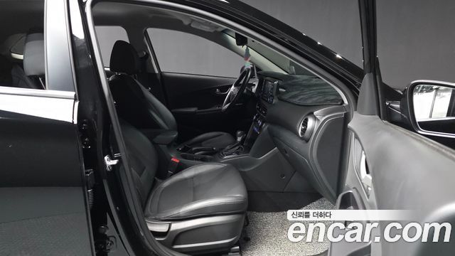 Hyundai Kona 2018 — photo 11