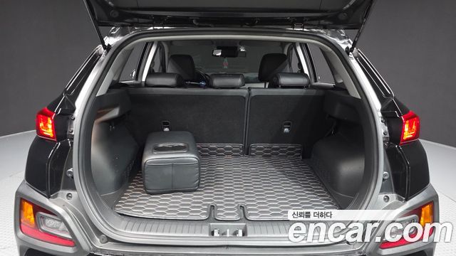 Hyundai Kona 2018 — photo 20