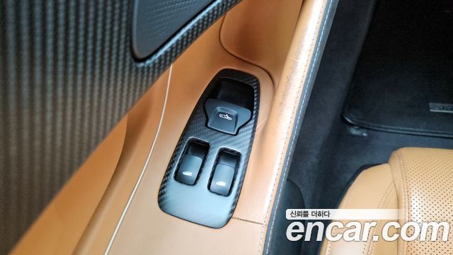 Mclaren 570S 2018 — photo 29