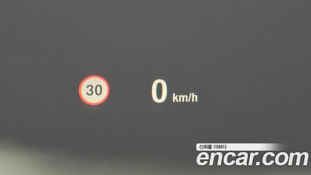 BMW 5-Series 2016 — photo 18